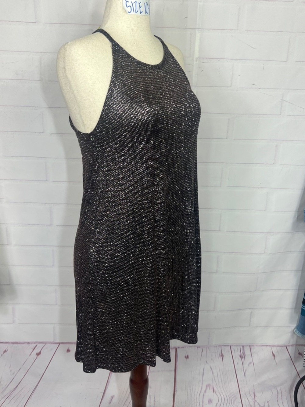 NWT🤩 |•FOREVER ROSE•| Sparkly Stretchy Dress Size Large - Picture 2 of 9